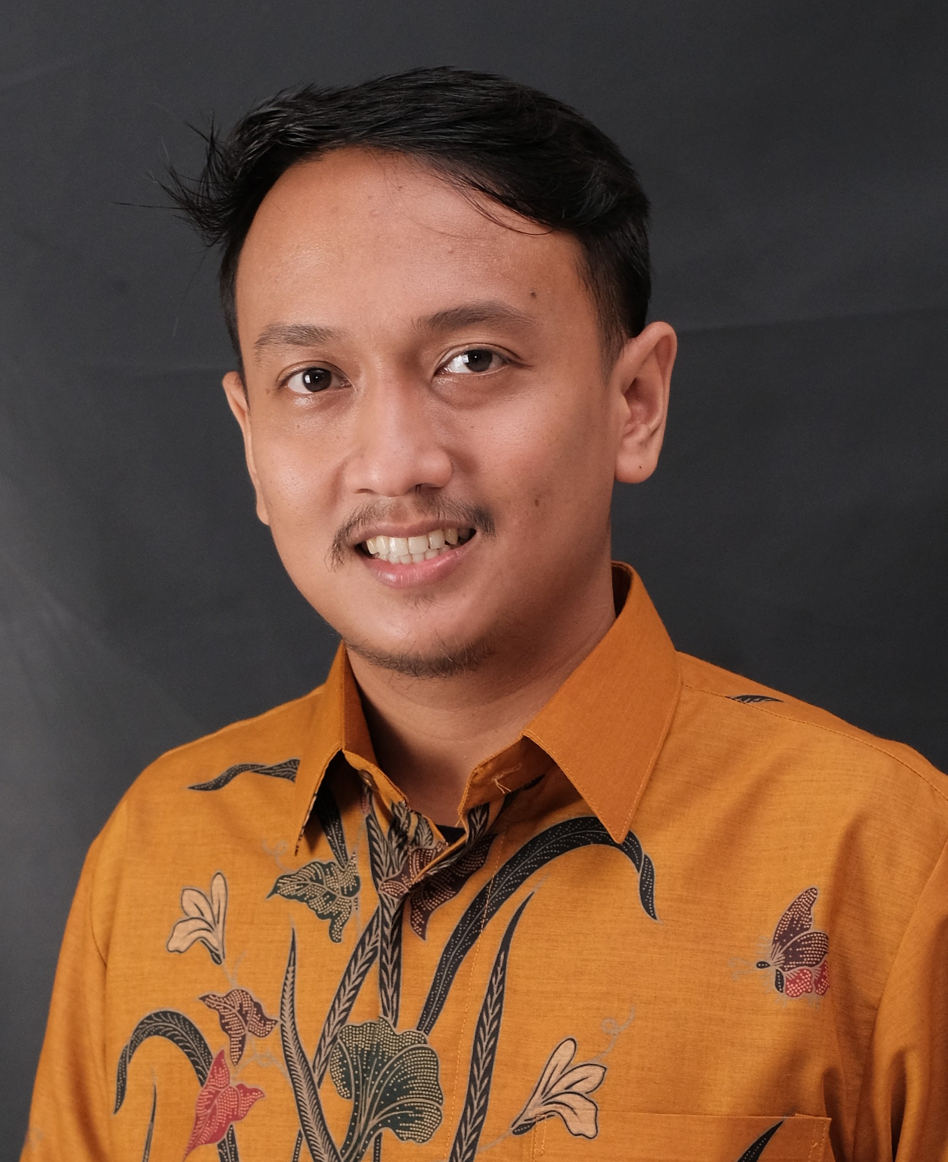 Inu Hanendra S.Pd