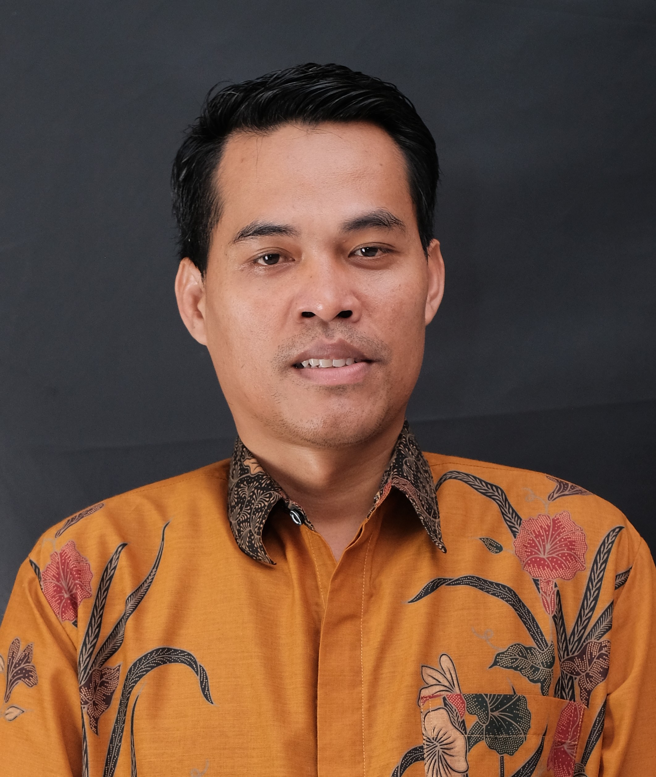 Syamsul Arifin, S. Pd.I