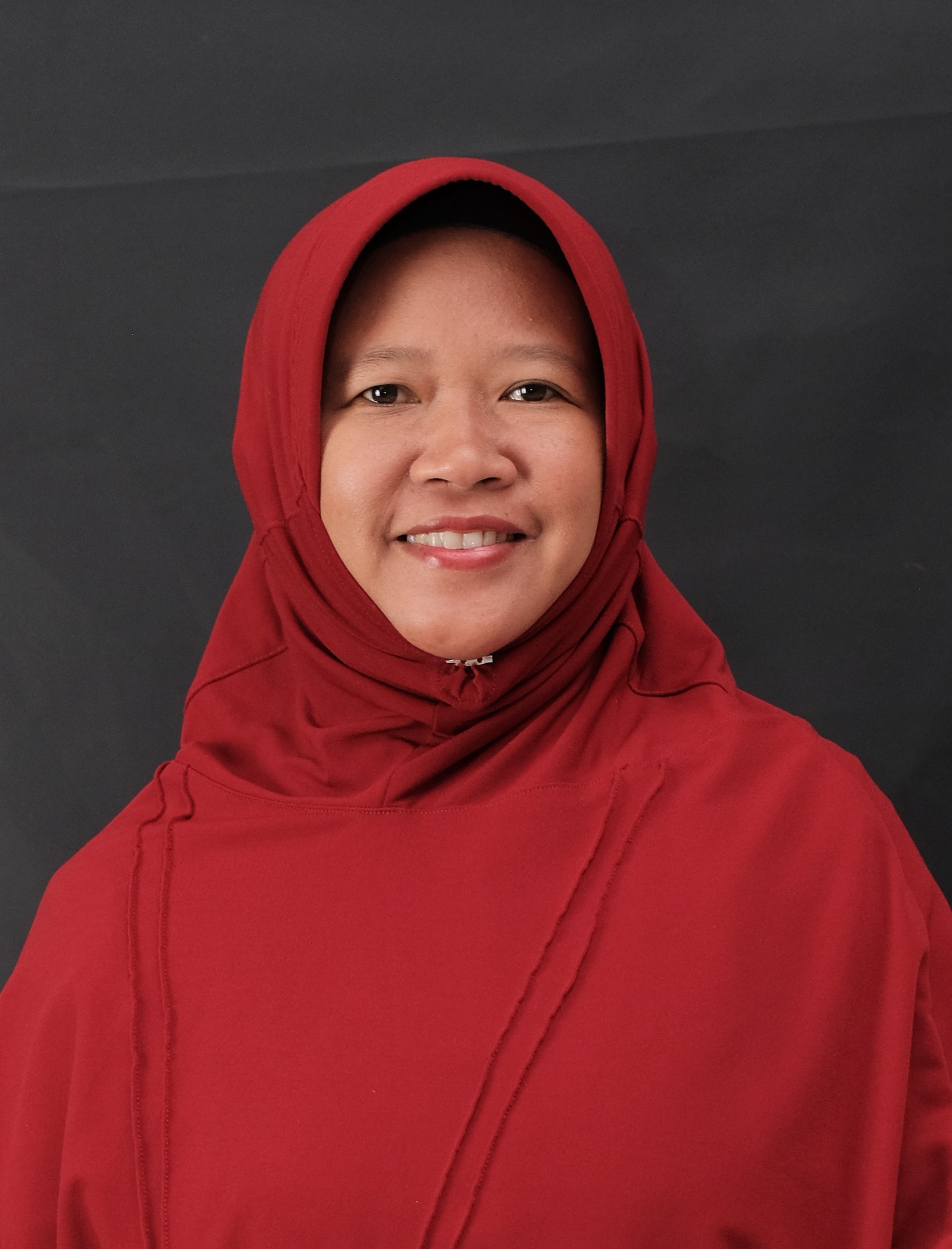 Umi Haniin, S. Pd